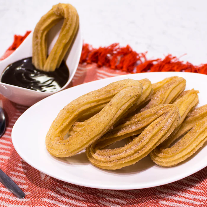 Casa Serrano Churro Loops 2 x 2Kg